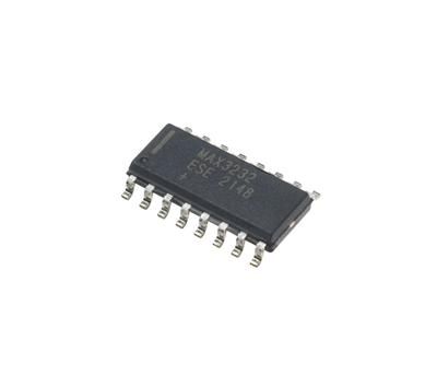 MAX3232ESE, RS-232 Interface IC, SO-16