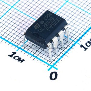 آی سی UC3842 پکیج DIP-8